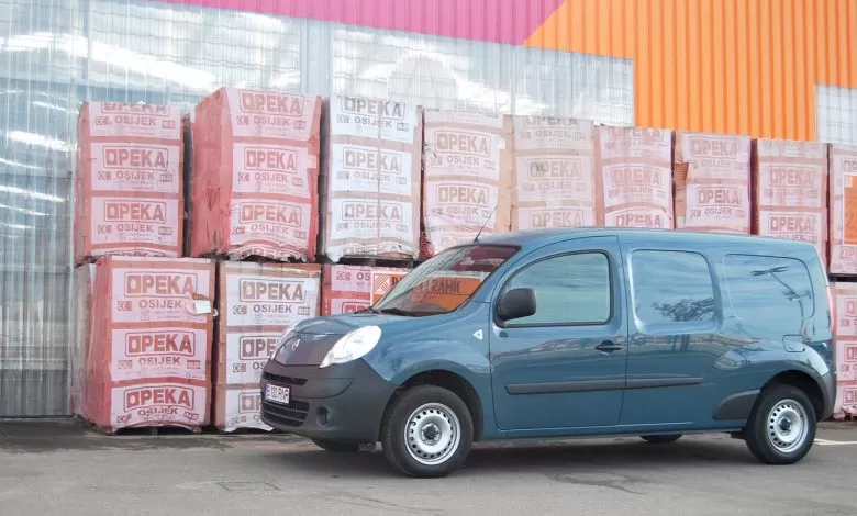 Renault Kangoo Express Maxi: O soluție viabilă pentru IMM-uri