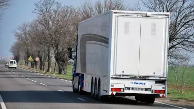 Comisia Europeană va consolida legislația privind plata șoferilor de camion