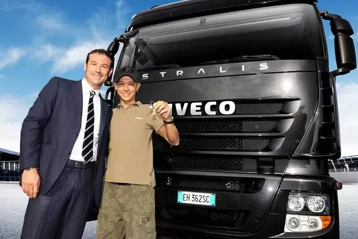 IVECO Stralis, noul partener de drum a lui Valentino Rossi