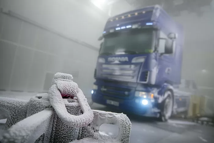 Remarcabilul tunel climatic Scania, generator de condiții atmosferice