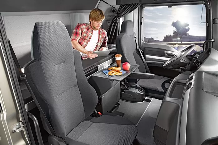 Belgia a interzis pauza saptamanala normala in camion