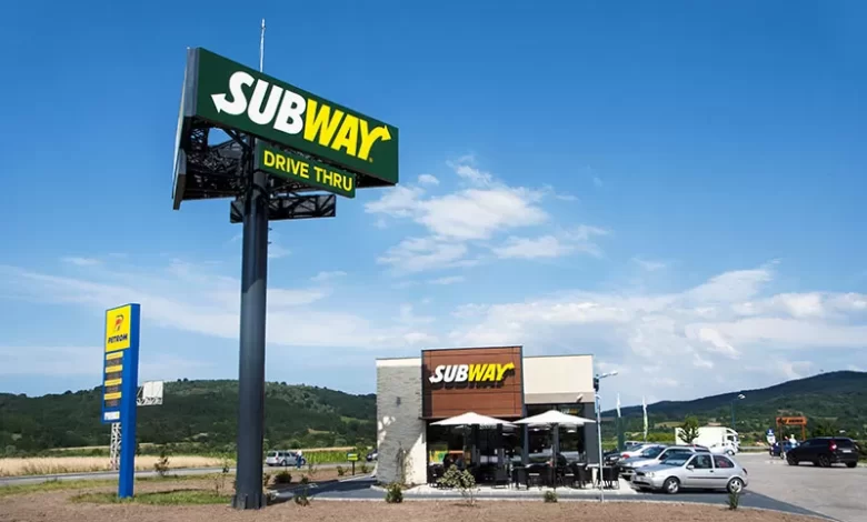 Primul restaurant Subway deschis în cadrul lanțului de benzinării Petrom 1 Primul restaurant Subway deschis în cadrul lanțului de benzinării Petrom