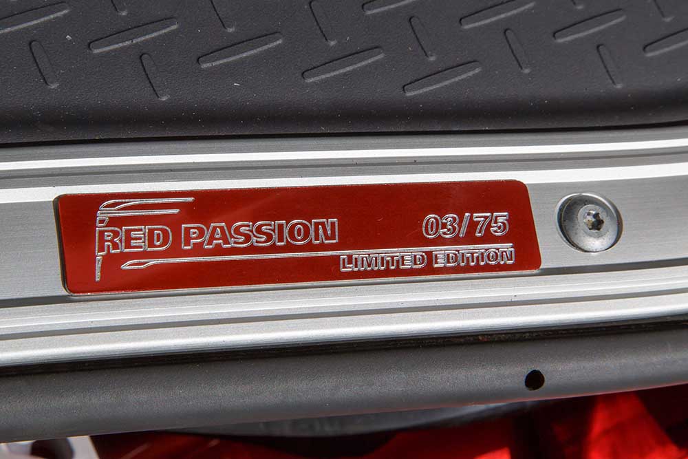 Aprinde flacăra pasiunii cu ediția limitată Scania Red Passion