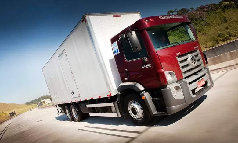 vw constallation brazil man