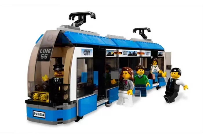 Statia de transport public 8404 35400 3