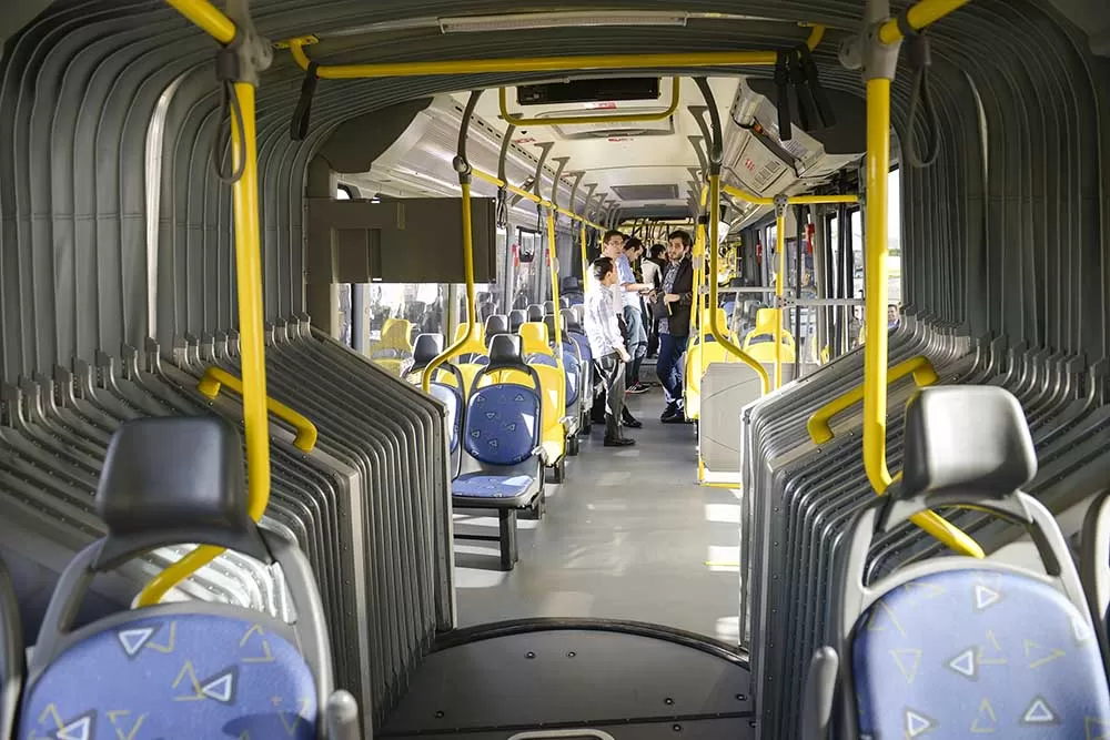 Mega autobuzul Scania pentru Bus Rapid Transit 3 179 SG2 4217 GREIF 07out2015