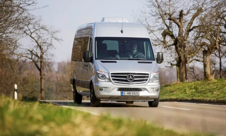 Mercedes-Benz Sprinter a împlinit 20 de ani