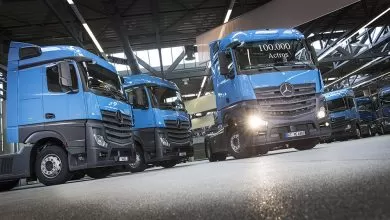 MB Actros cu numărul 100.000 produs la Wörth livrat companiei Nagel Group