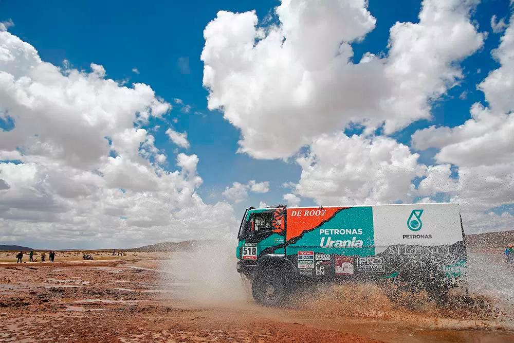 Iveco și De Rooy au câștigat Dakar Rally 2016 3 Iveco Dakar2016 Vila