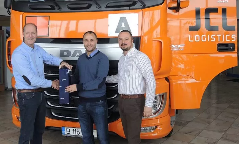 EVW Holding a livrat 17 camioane DAF XF FT 440 către JCL Logistics 1 EVW Holding a livrat 17 camioane DAF XF FT 440 către JCL Logistics