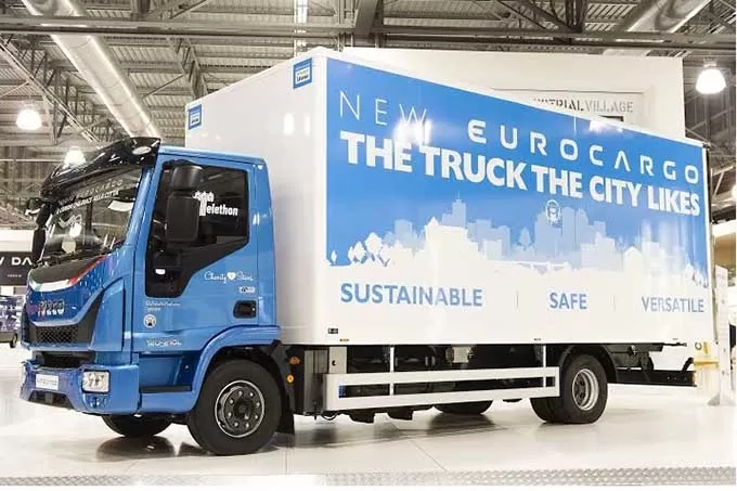 Noul Iveco Eurocargo CNG câștigat de Maganetti în cadrul Charity Stars 1 Noul Iveco Eurocargo CNG câștigat de Maganetti în cadrul Charity Stars