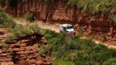 Federico Villagra și Iveco conduc la general în Dakar Rally