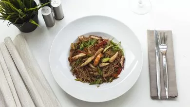 Peste 10.000 de comenzi și 2 chefi noi se alătură echipei Yellow.Menu