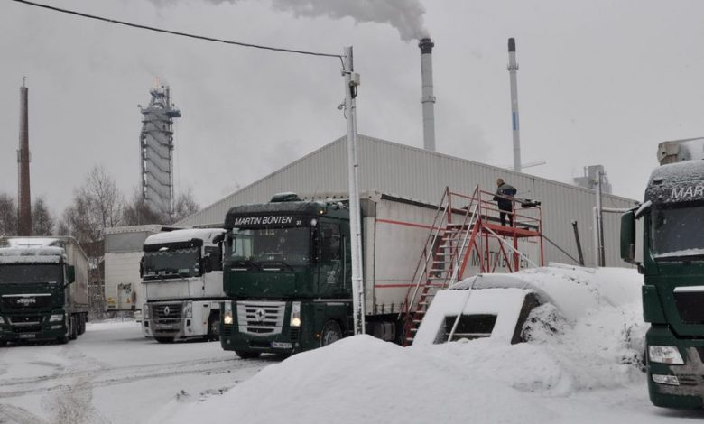 Sentințe neobișnuite în Danemarca pentru gheață cazută de pe camion: șoferii trebuie să repete examenele
