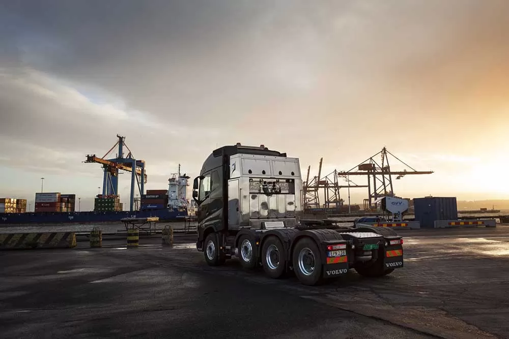 Care este greutatea pe care o poate trage un Volvo FH16 750?