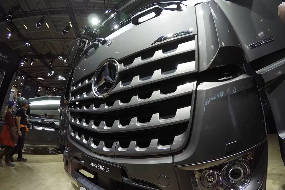 Prezență consistentă pentru Mercedes-Benz în cadrul Bauma 2016 12 10