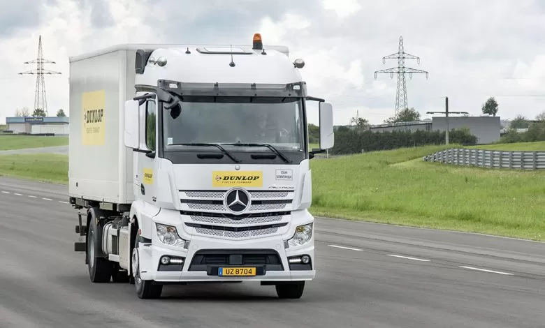 Noi versiuni de anvelope reșapate Dunlop TreadMax