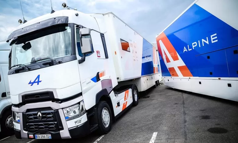 Renault Trucks T pentru echipa Signatech-Alpine