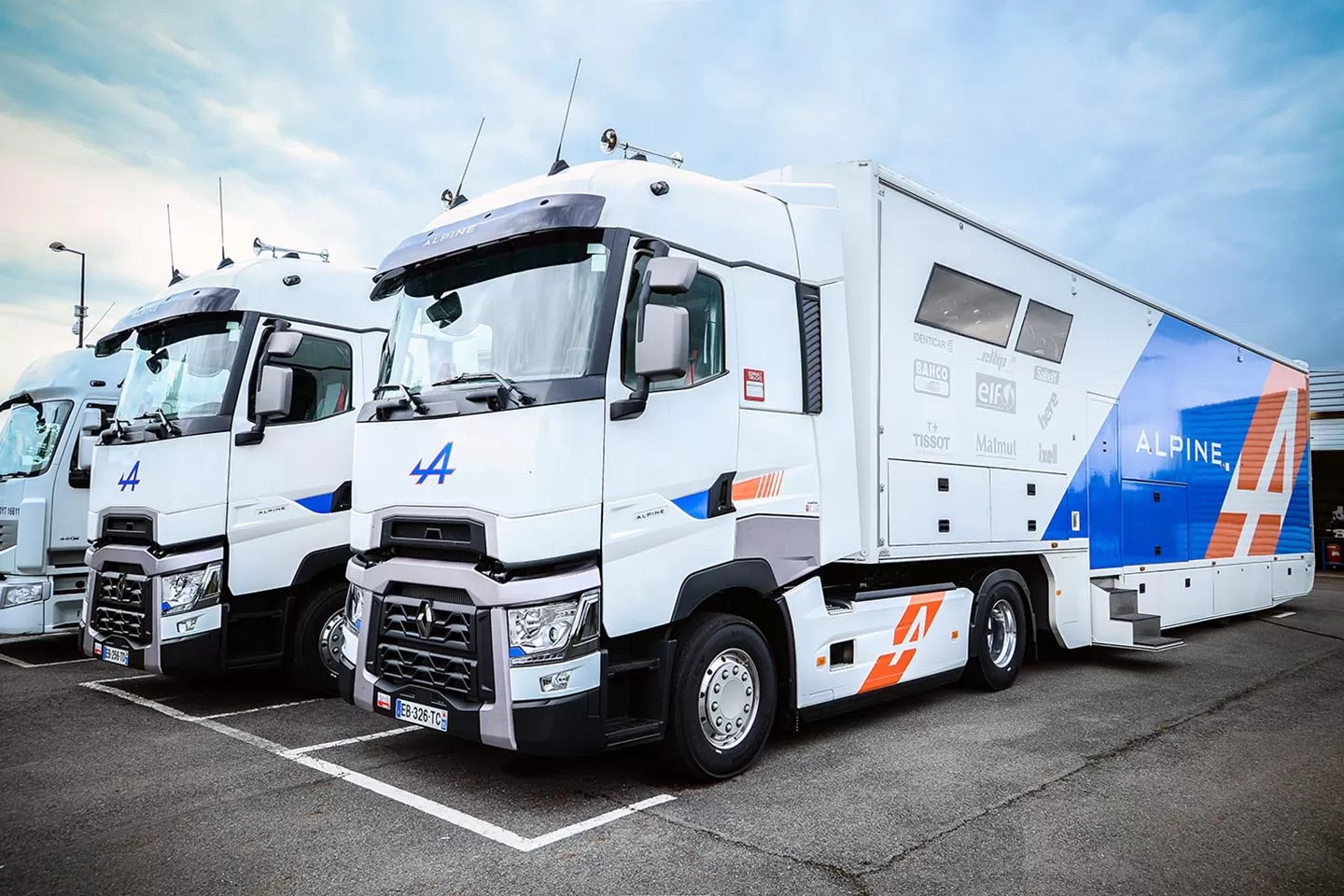 Renault Trucks T pentru echipa Signatech-Alpine