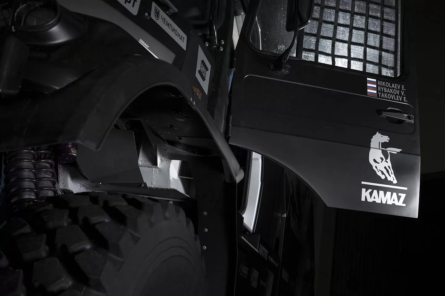 "Kapotnik", noul camion de Dakar al Kamaz Master Team 6 kamaz15