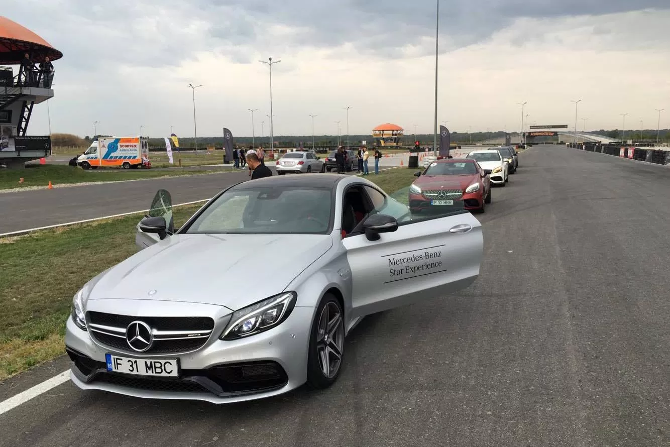 Am testat pe circuit forța, agilitatea și siguranța Mercedes-Benz 11 14339331 1258354024175392 1335323834 o