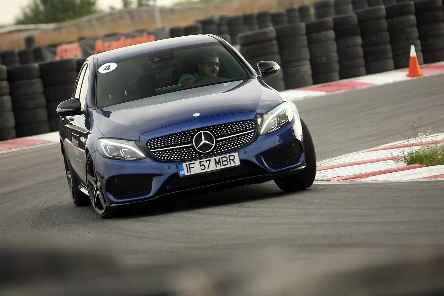 Am testat pe circuit forța, agilitatea și siguranța Mercedes-Benz 3 MB Day 1 036