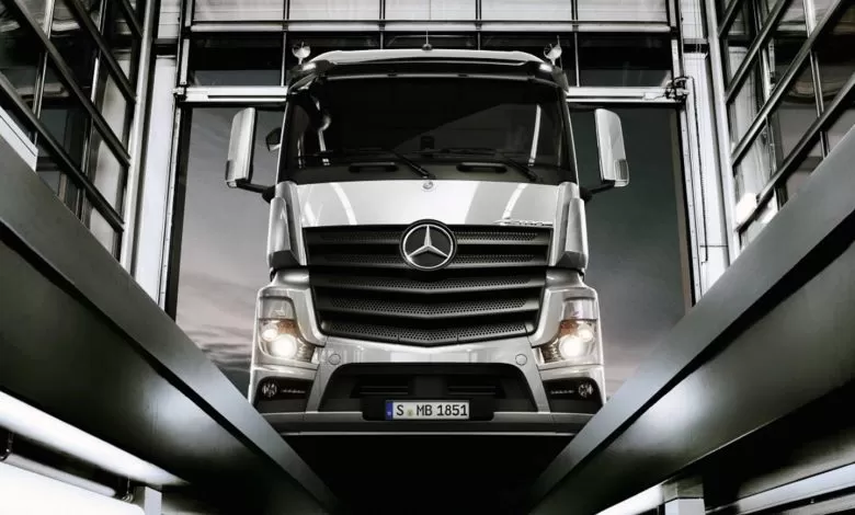 Mercedes-Benz revoluționează operațiunile de service pentru camioane