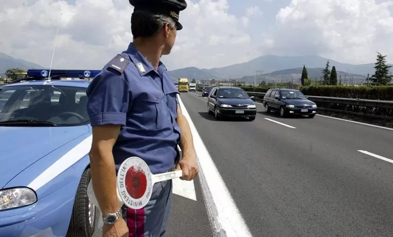 Transportatori anchetați pentru încălcarea repetată a orelor de condus