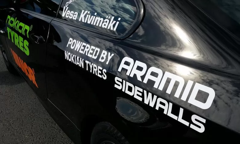 Recordul mondial pentru cea mai rapidă mașină pe două roți