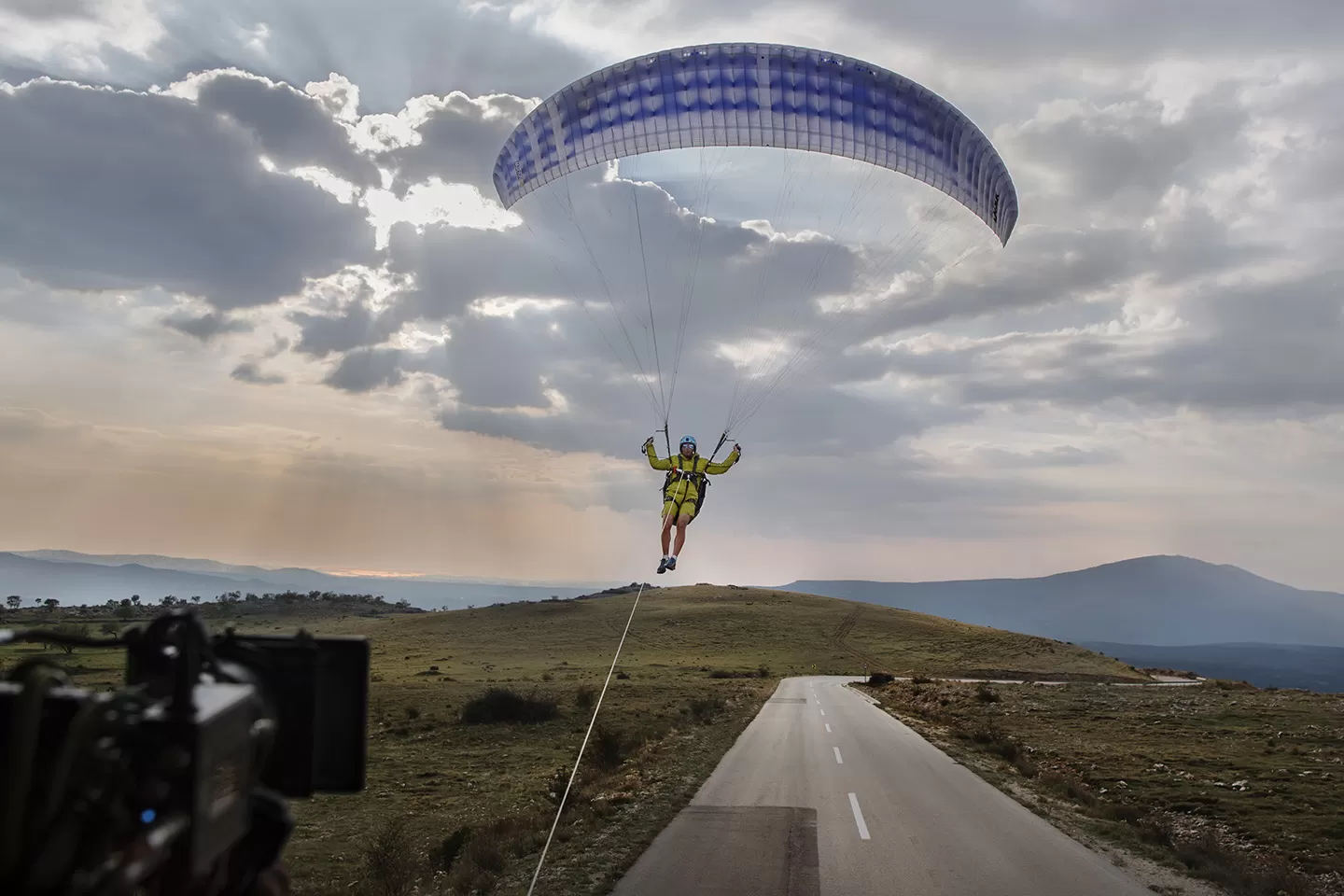 Lanțul cinematic Volvo Trucks evidențiat în filmul ‘The Flying Passenger’ 5 T2016 0409