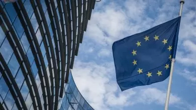 UE deschide o procedură de infringement privind emisiile