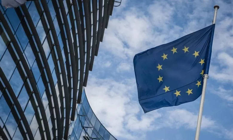 UE deschide o procedură de infringement privind emisiile