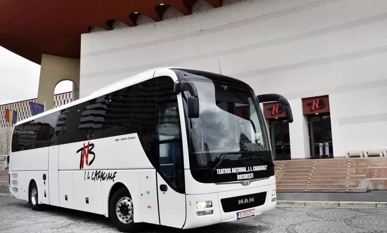 man lions coach teatrul national bucuresti