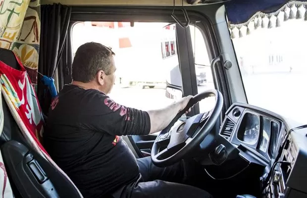 Anita cere aplicarea de reguli noi privind salariul șoferilor profesioniști 1 soferi camion