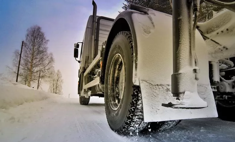 Cod galben de ninsoare, polei şi vânt puternic în Bulgaria