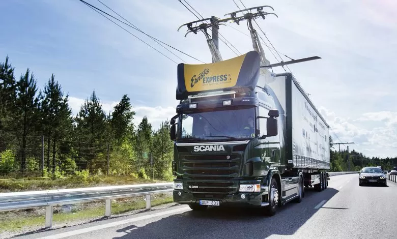 Parteneriat de mobilitate și drumuri electrificate pentru transportul greu