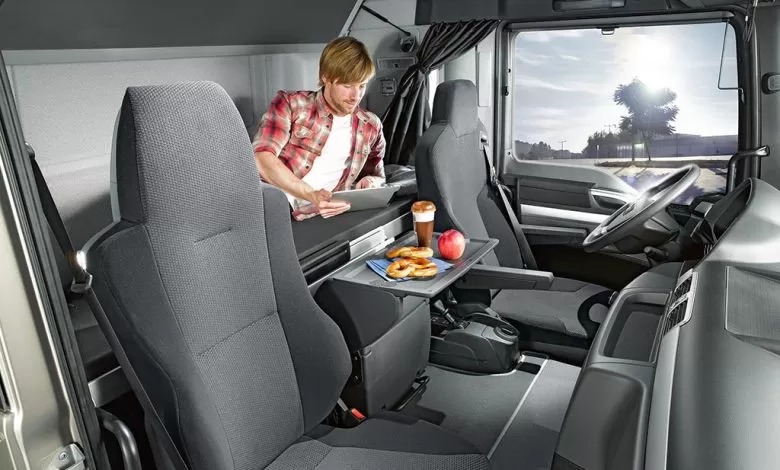 Interzicerea odihnei săptămânale în cabină este legitimă