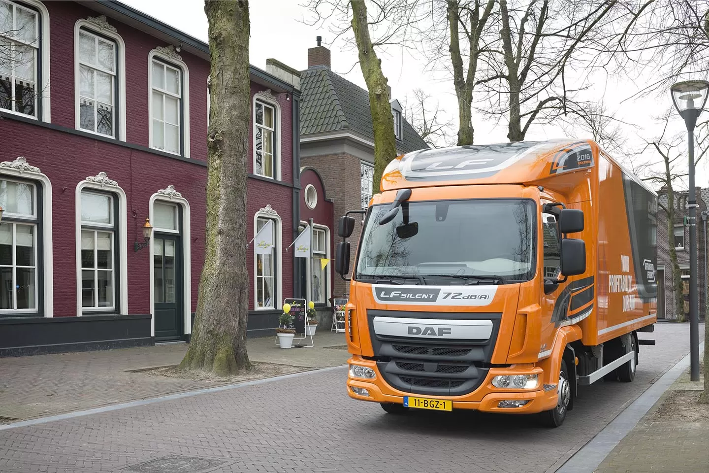 “Enjoys the silence” alături camioanele din gama DAF Silent