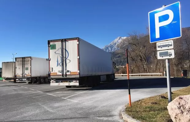 Germania vrea să interzică efectuarea repausului săptămânal normal în camion