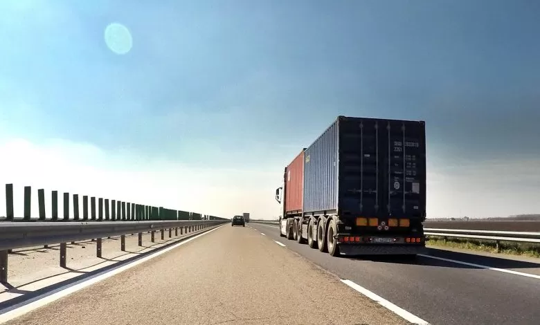 Eficiență și corectitudinea sunt esențiale pentru viitorul transportului rutier european 1 Eficiență și corectitudinea sunt esențiale în noile inițiative rutiere