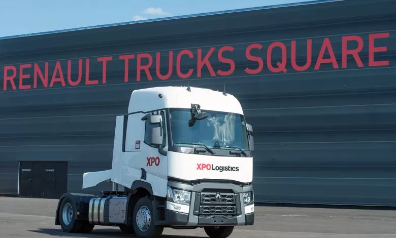 XPO Logistics investește 100 milioane de euro în camioane Renault Trucks