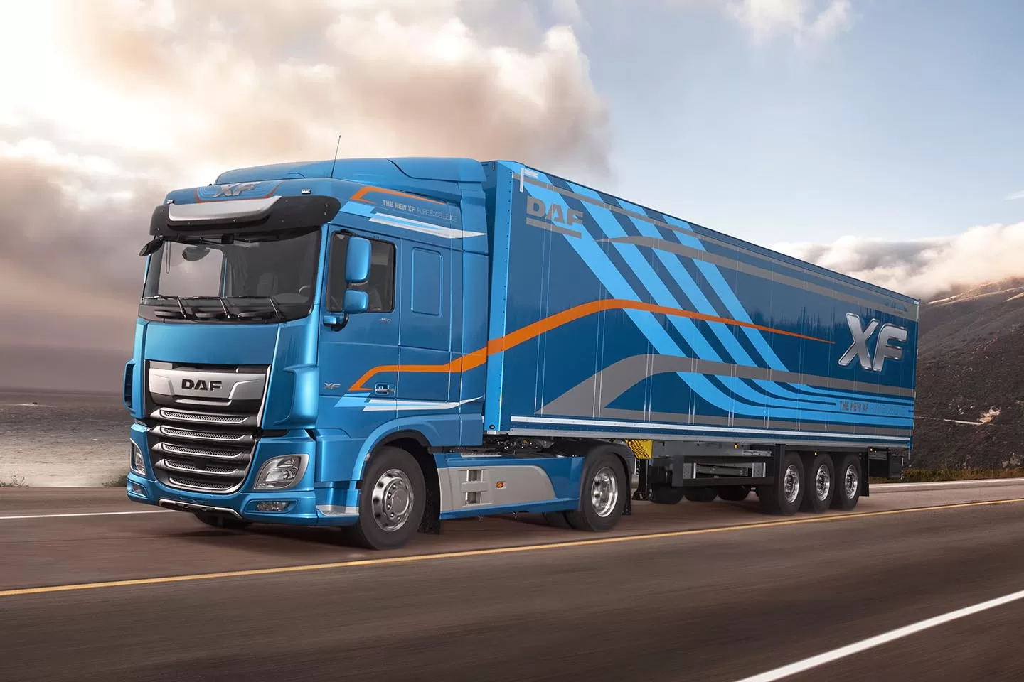 DAF Trucks a lansat noua generație de camioane DAF XF și DAF CF 11 01 2017 New DAF XF FT Space Cab