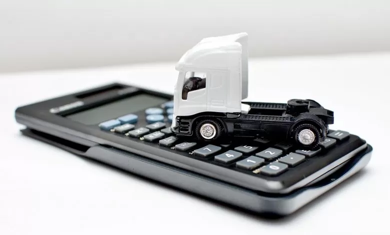 Transportatorii români cer extinderea perioadei de plafonare a tarifelor RCA