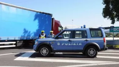 Mai multe camioane cu probleme descoperite în cadrul unui control pe A14