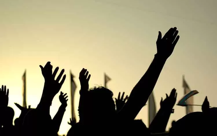 Franța. Se anunță o toamna plină de proteste împotriva legii privind reforma muncii