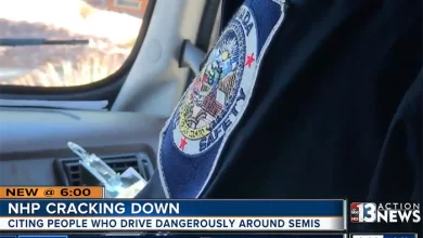 Zeci de șoferi amendați pentru condus periculos în jurul camioanelor