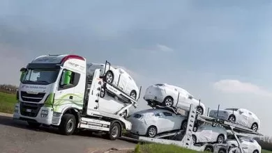 Stralis NP cu suprastructură ROLFO utilizat în transportul de vehicule finite