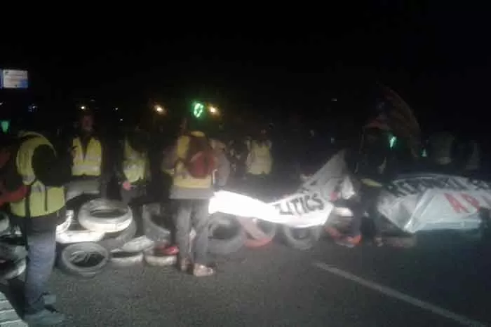 Protestatarii din Catalunia au blocat autostrada AP-7 în Empordà 1 Separatiști din Catalunia au blocat autostrada AP-7 în Empordà