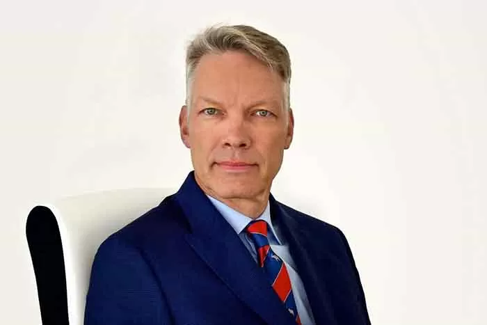 Roland W. Schacht este noul director executiv Schmitz Cargobull România 1 Roland W. Schacht este noul director executiv Schmitz Cargobull România