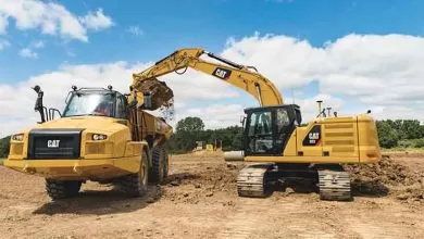 Noua gamă de excavatoarele Cat NEXT GENERATION vine în România